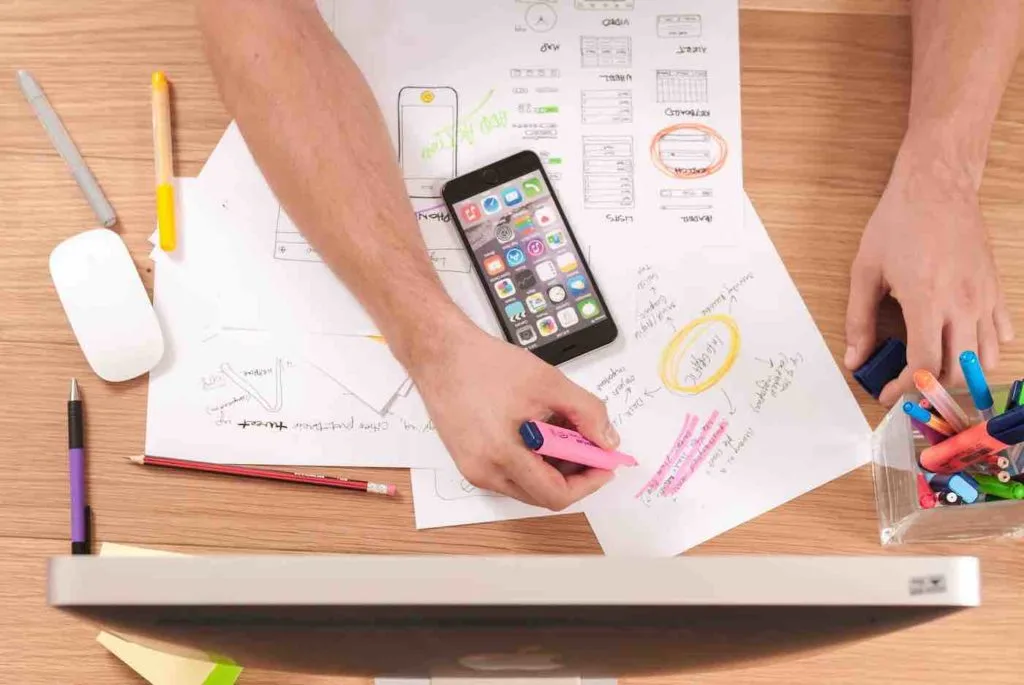 hiring a marketing freelancer