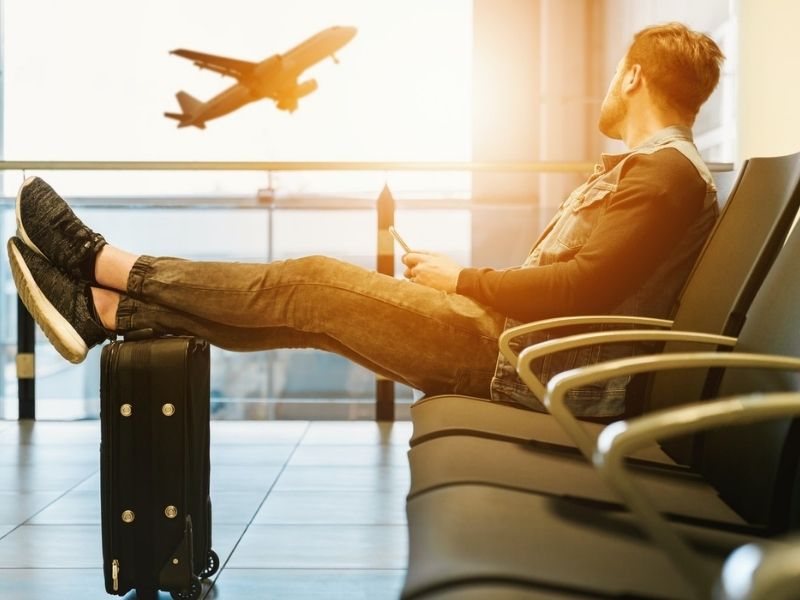 online travel agents, airport, travelling the world